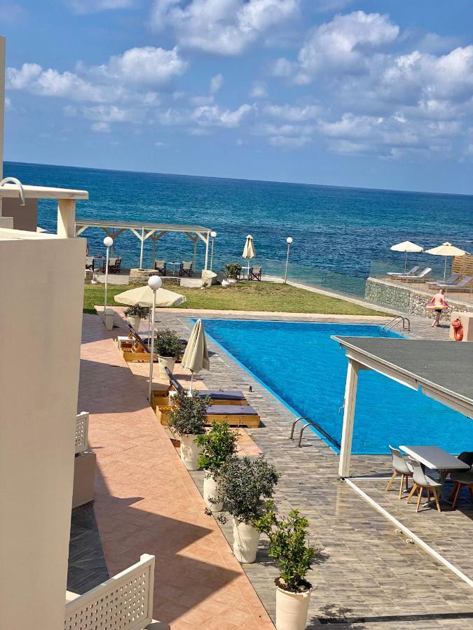 Nautica Hotel Apartments Stavromenos  Exterior photo