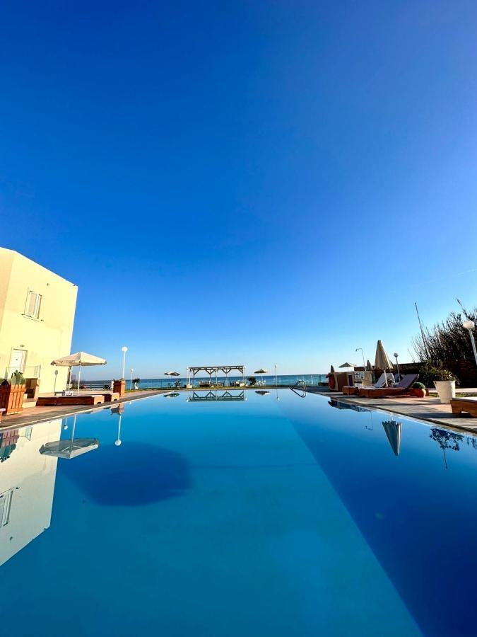 Nautica Hotel Apartments Stavromenos  Exterior photo